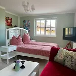 Liva Living, Mit Berg- Und Seeblick, Grosse Terrassen アパート *