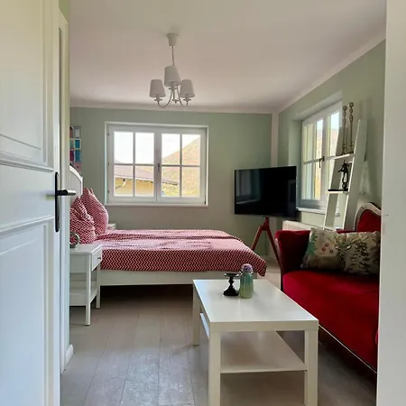 Liva Living, Lifestyle Ferienwohnung Mit Berg- & Seeblick *