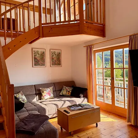 Liva Living, Lifestyle Ferienwohnung Mit Berg- & Seeblick *