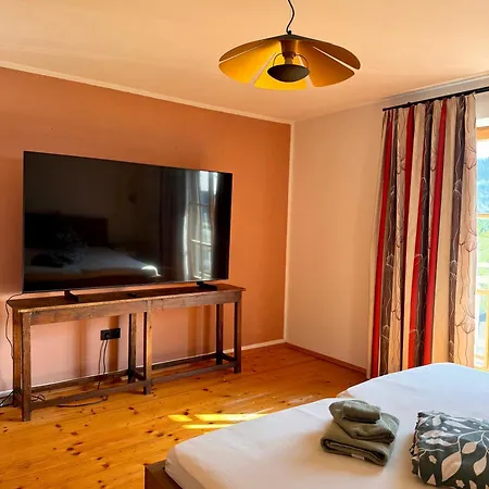 Liva Living, Lifestyle Ferienwohnung Mit Berg- & Seeblick Apartamento